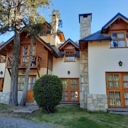 Apart Hotel Bungalows El Viejo Cipres Bariloche Buitenkant foto