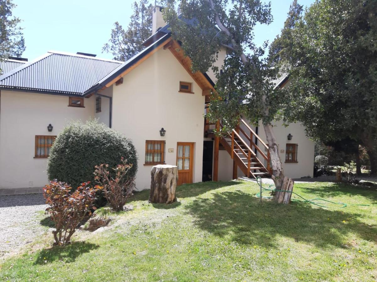 Apart Hotel Bungalows El Viejo Cipres Bariloche Buitenkant foto