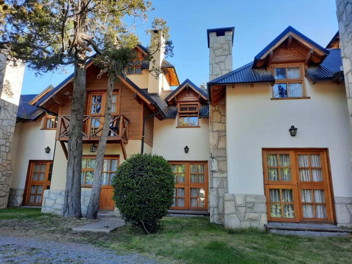 Apart Hotel Bungalows El Viejo Cipres Bariloche Buitenkant foto